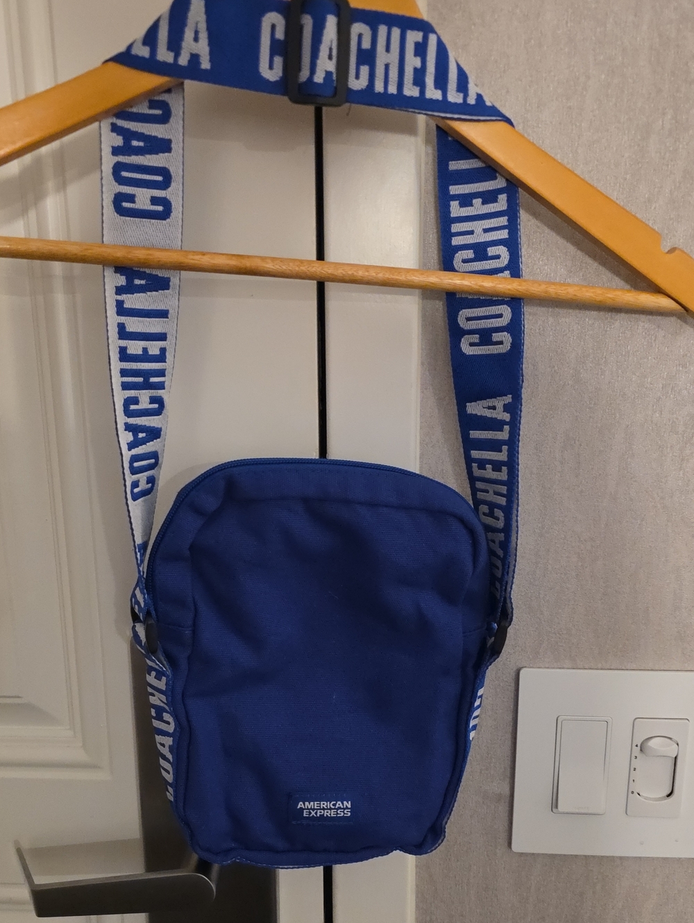 Coachella 2025 AMEX Blue Satchel Bag (7x9" For The Bag) - Picture 4 of 5